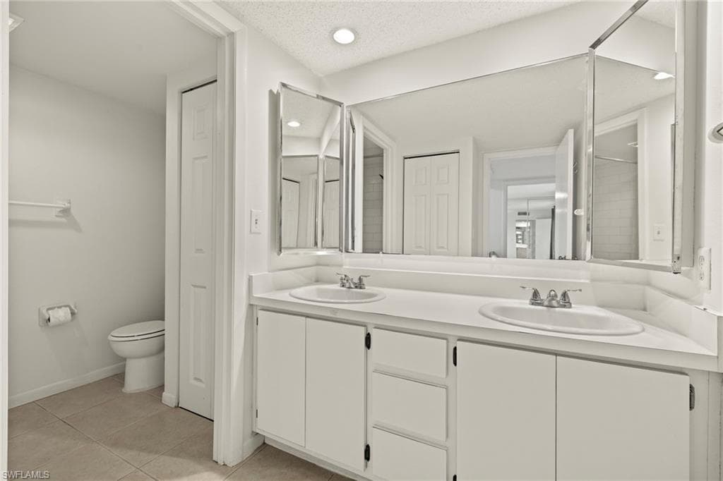 1520 Park Meadows DR 1-19