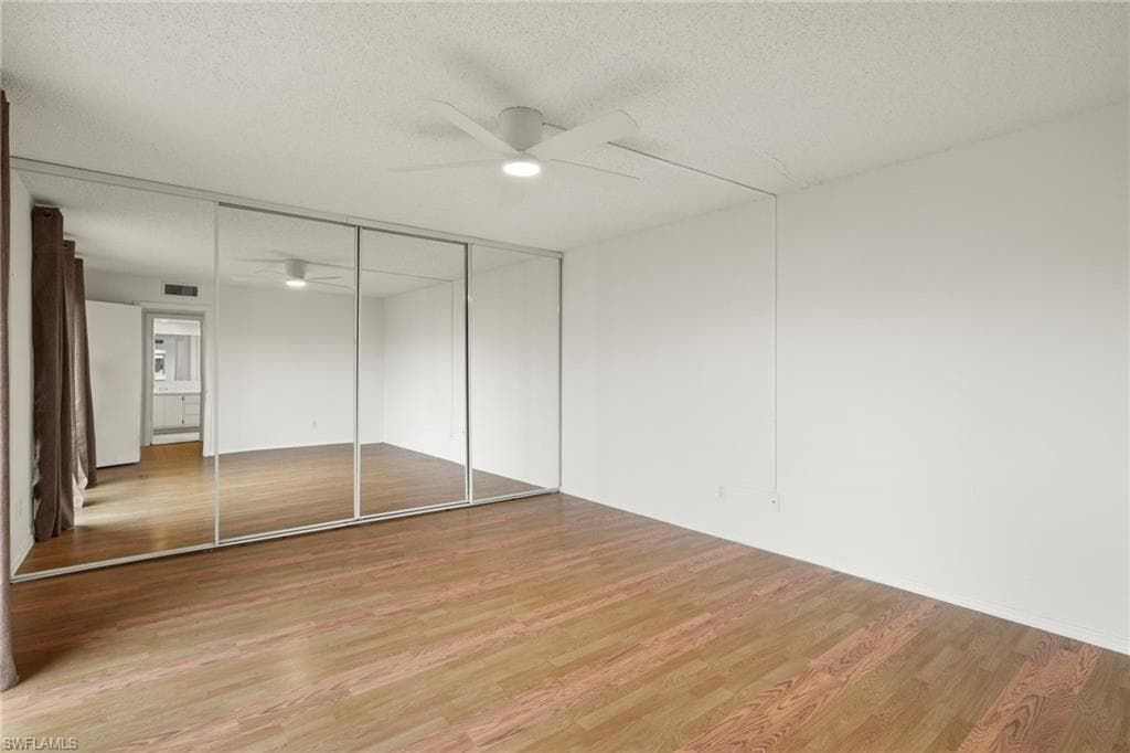 1520 Park Meadows DR 1-18