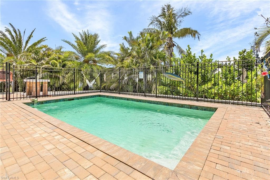 5839 Bonita RD-1