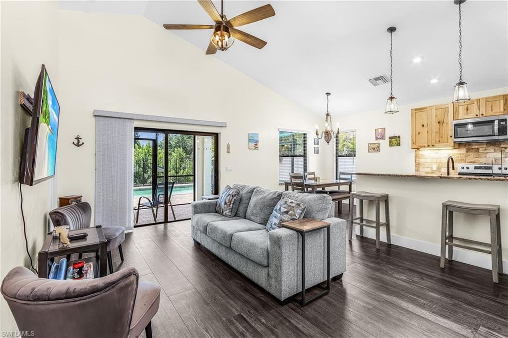5839 Bonita RD-8
