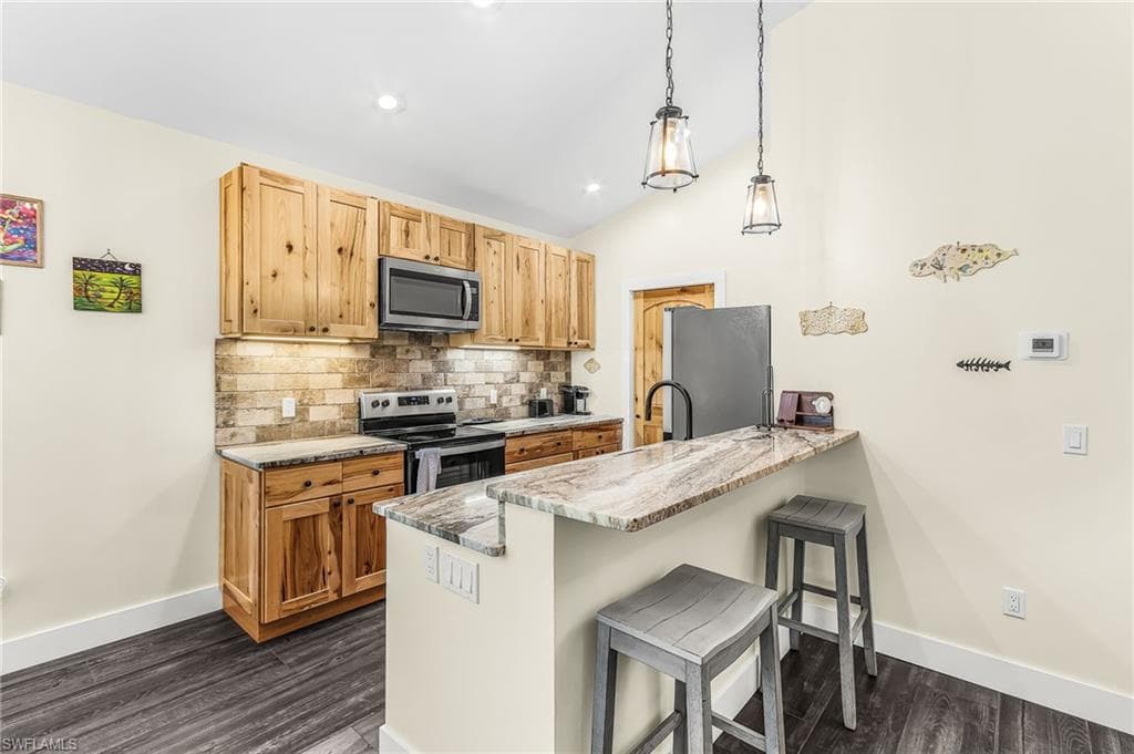 5839 Bonita RD-10