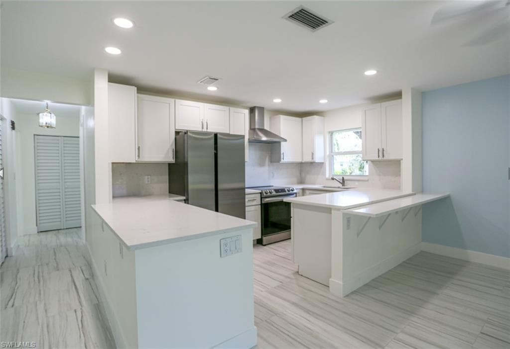 225 Georgetown BLVD-16