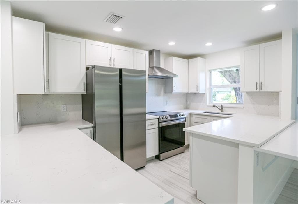 225 Georgetown BLVD-17