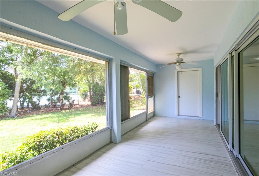 225 Georgetown BLVD-14