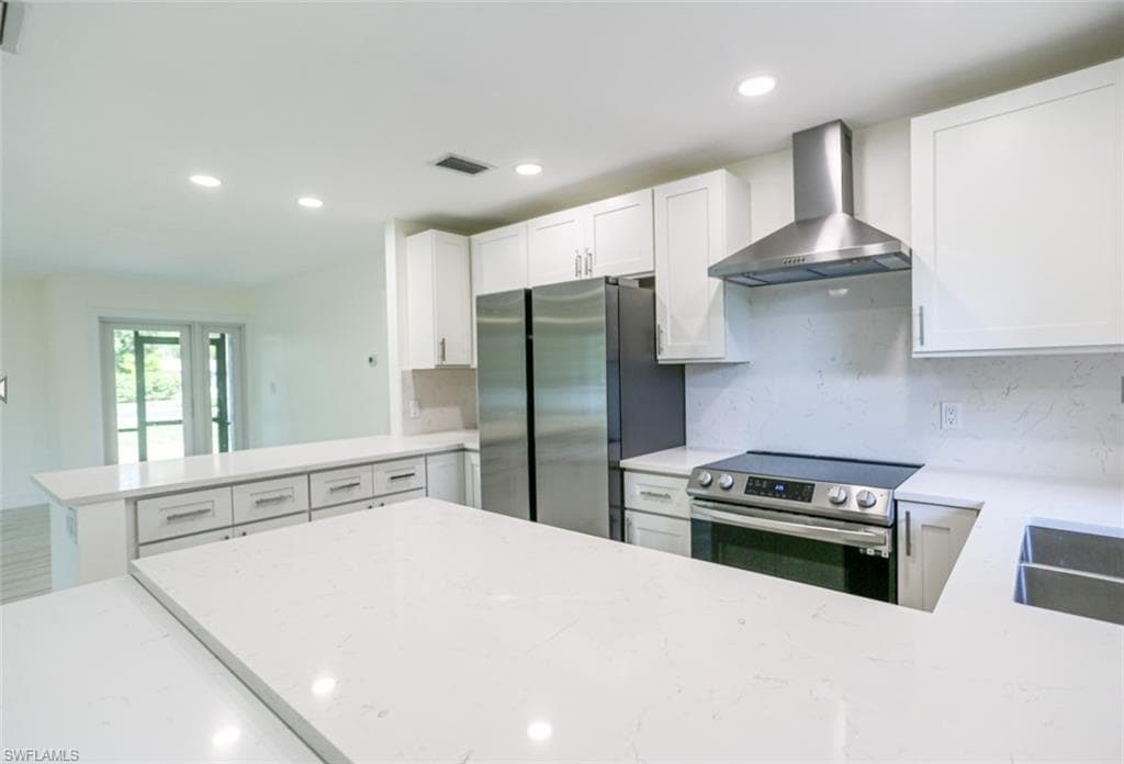 225 Georgetown BLVD-18