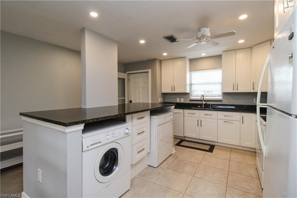 600 Valley Stream DR F9-14
