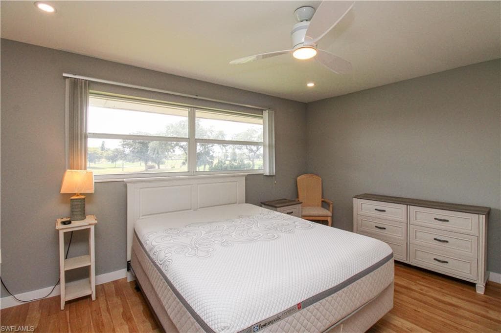 600 Valley Stream DR F9-28