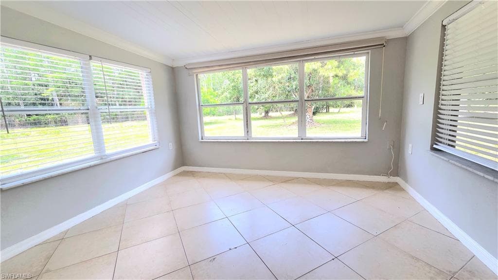 5529 Hardee ST-5