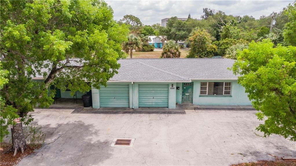 2243/2245 Altamont AVE-2