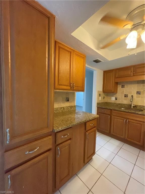 3704 Broadway 318-6