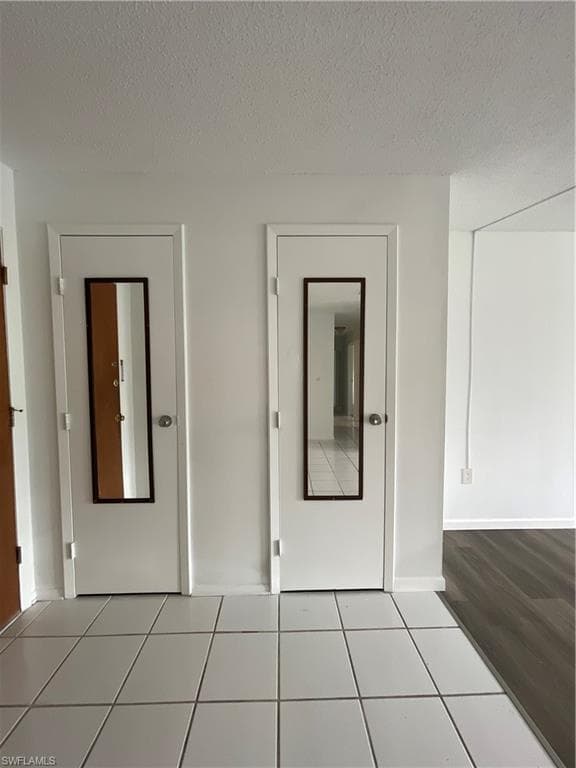 3704 Broadway 318-27