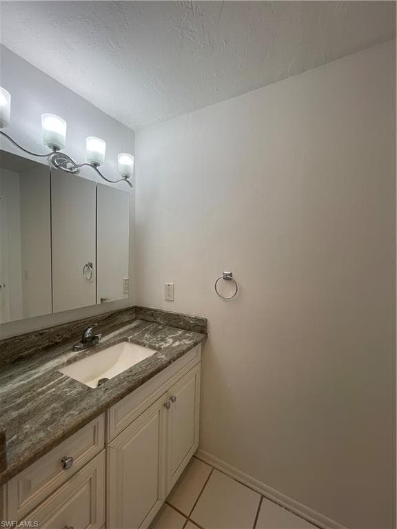 3704 Broadway 318-23
