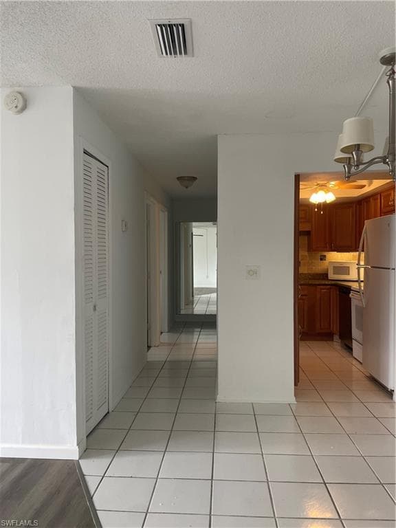 3704 Broadway 318-13