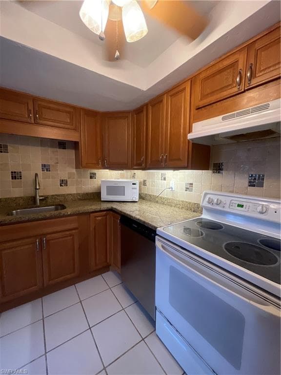 3704 Broadway 318-10