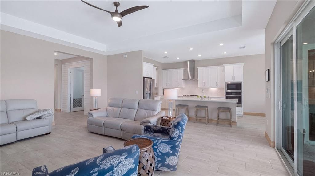 13682 Blue Bay CIR-6