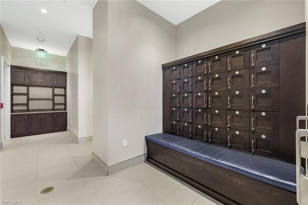 13682 Blue Bay CIR-47