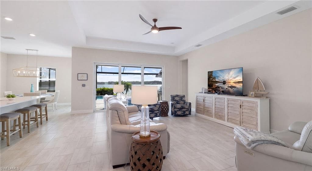 13682 Blue Bay CIR-5