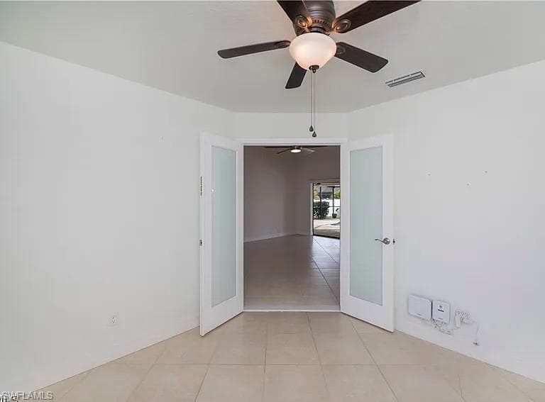 4607 SW 14th AVE-22