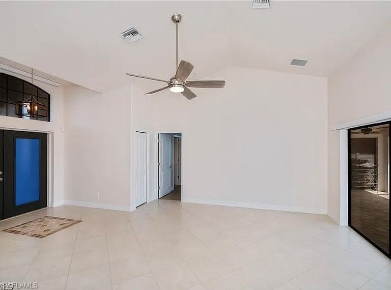 4607 SW 14th AVE-9