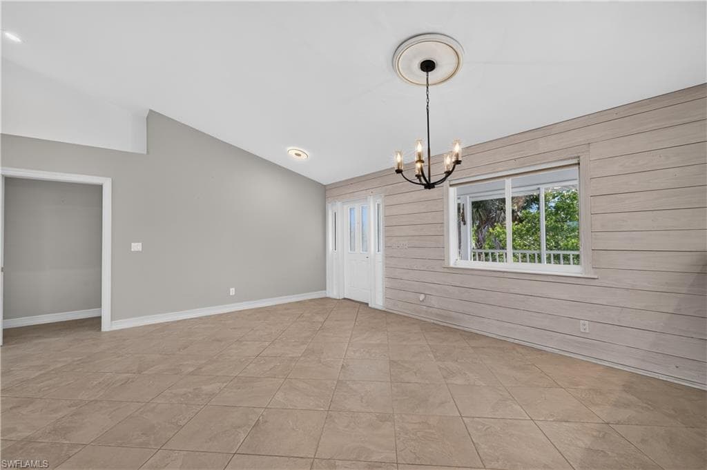 485 Peachtree RD-1