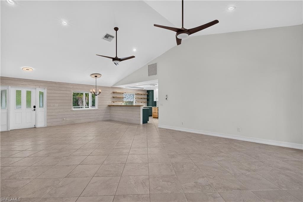 485 Peachtree RD-7