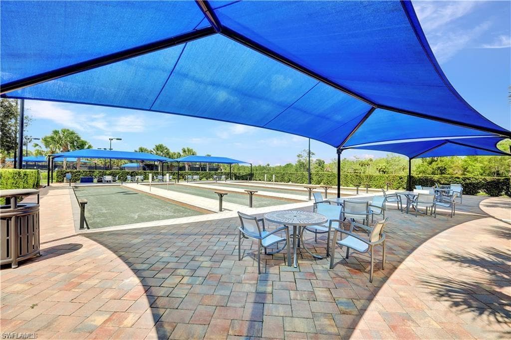7103 Lily WAY-36