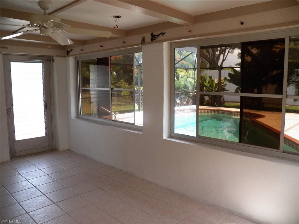 1768 Coral Point DR-24