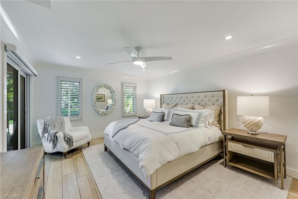 225 5th AVE S 104-11