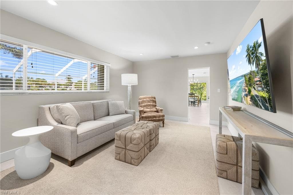 283 Palm Lake DR-21