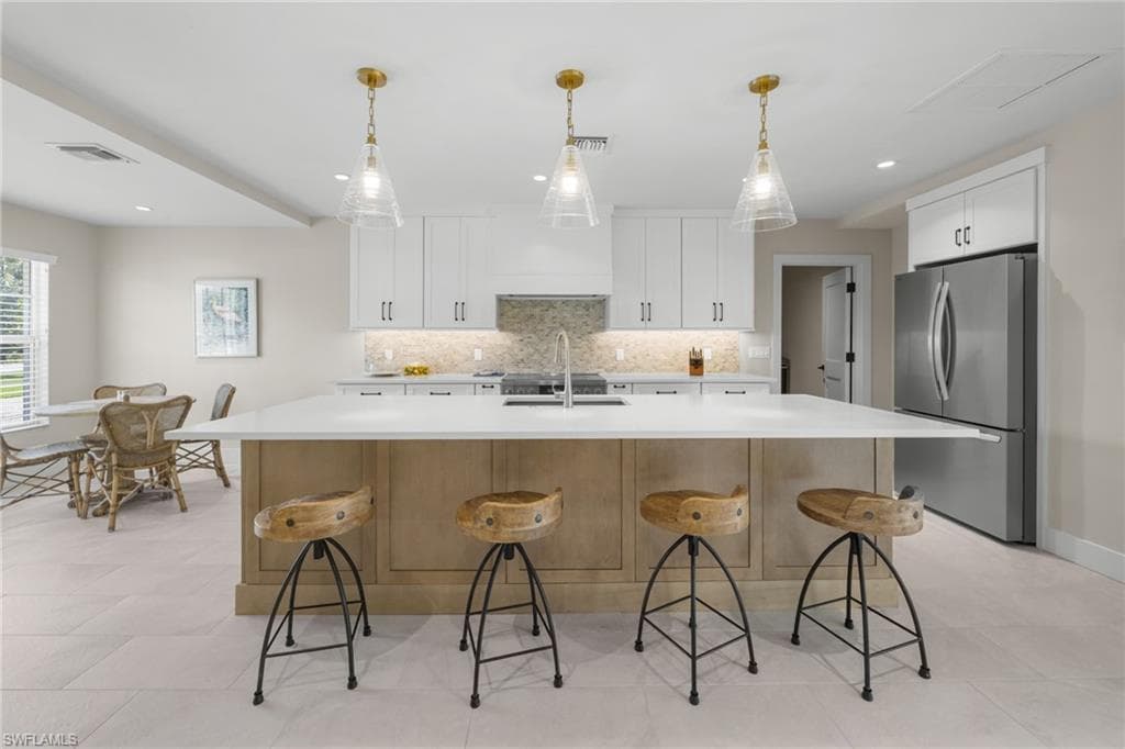 283 Palm Lake DR-34