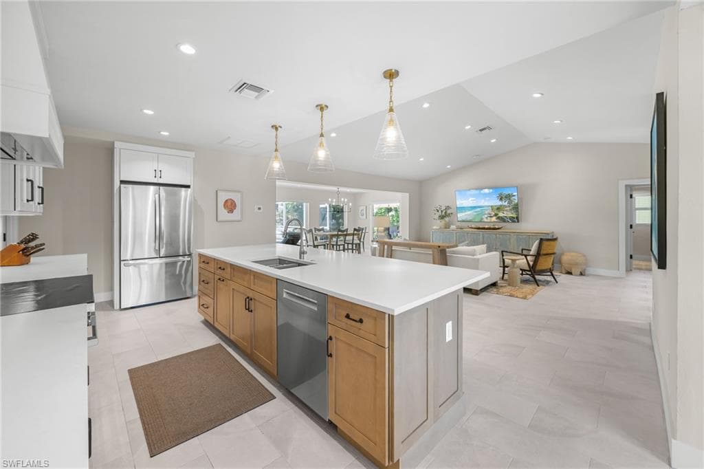 283 Palm Lake DR-38