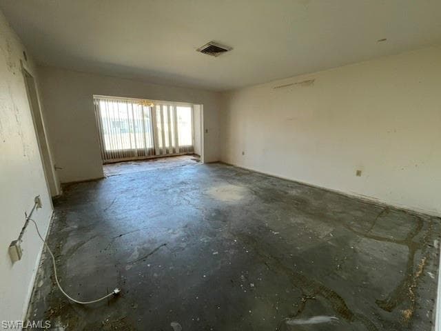 8381 Antigua CT-4