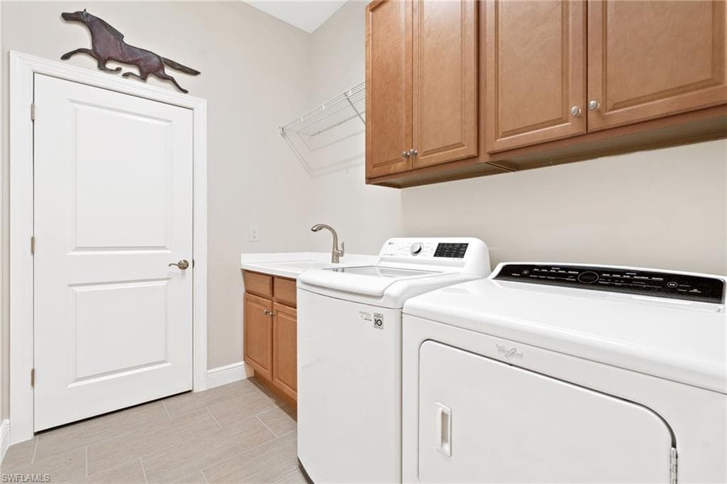 10600 Carena CIR-21