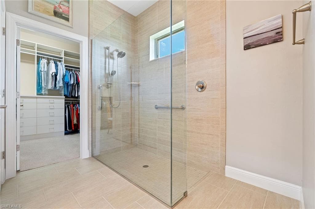 10600 Carena CIR-14