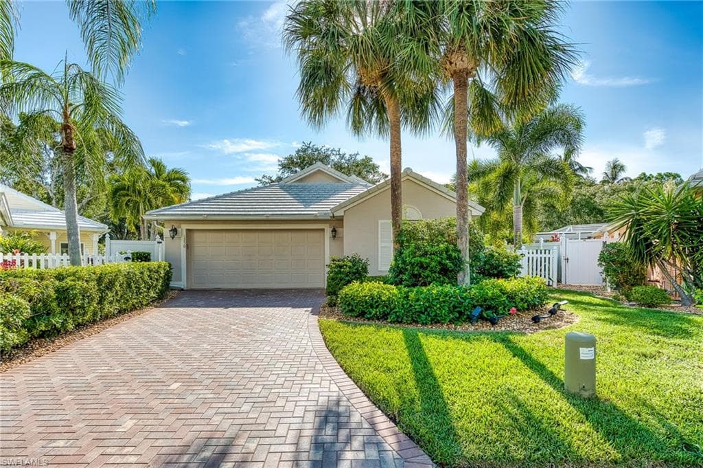 1250 Silverstrand DR-1
