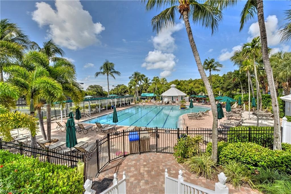 1250 Silverstrand DR-45