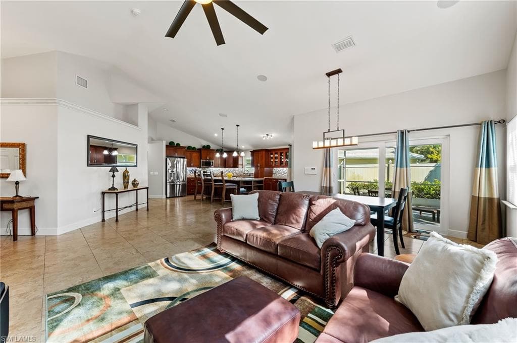 1250 Silverstrand DR-8