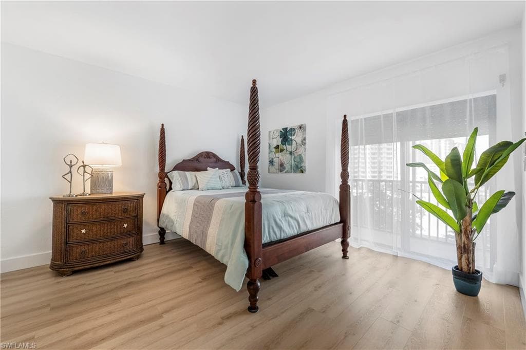 1920 Virginia AVE 601-19