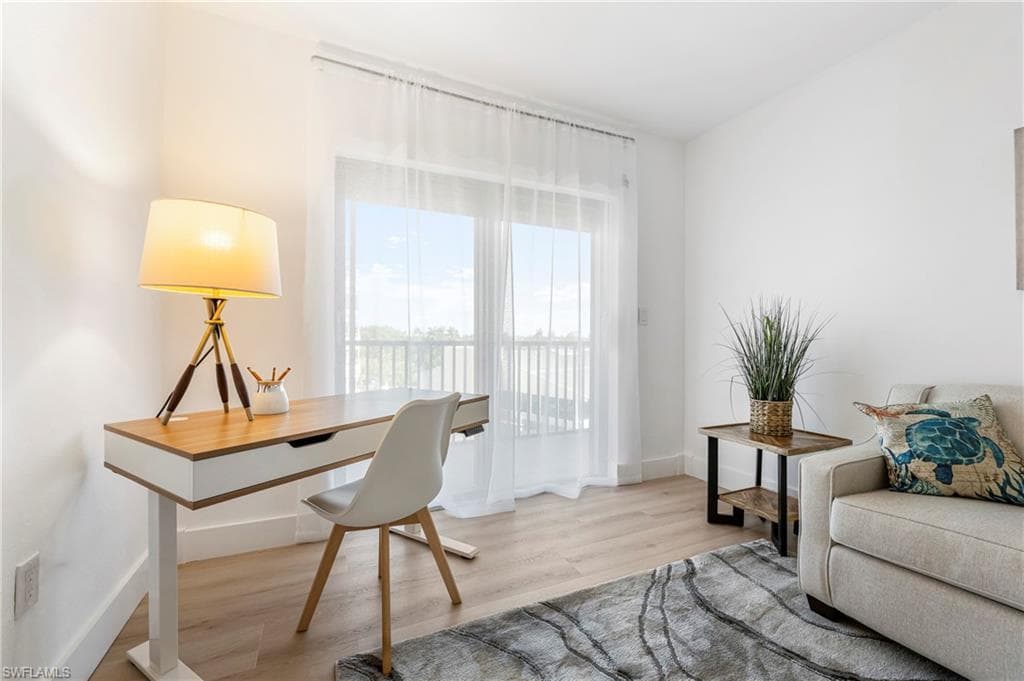 1920 Virginia AVE 601-18