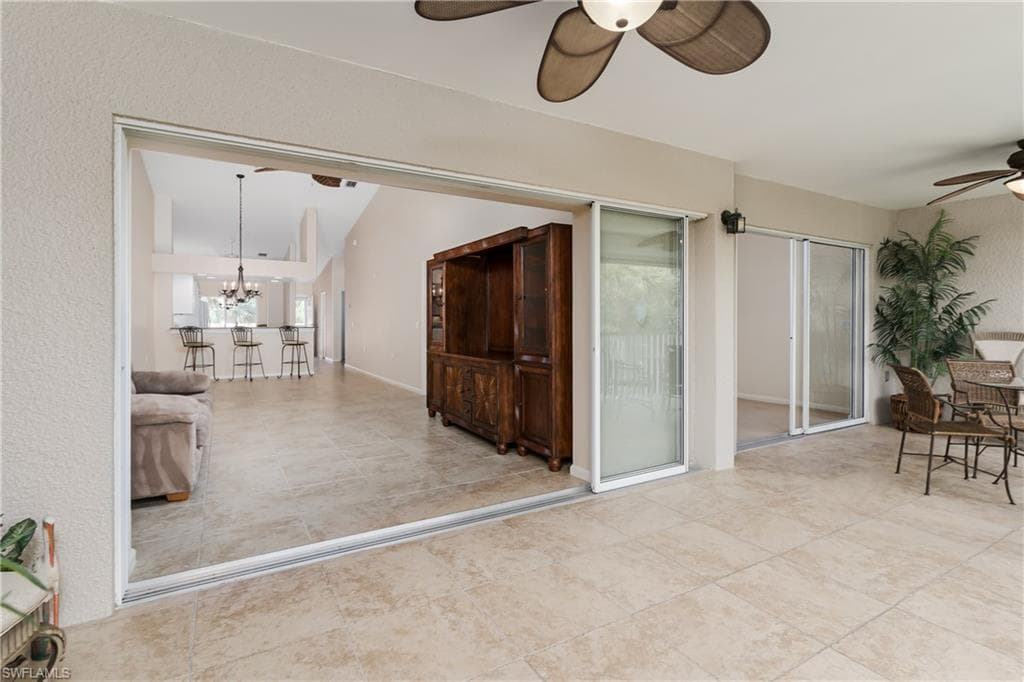 6840 Beach Resort DR 4-19