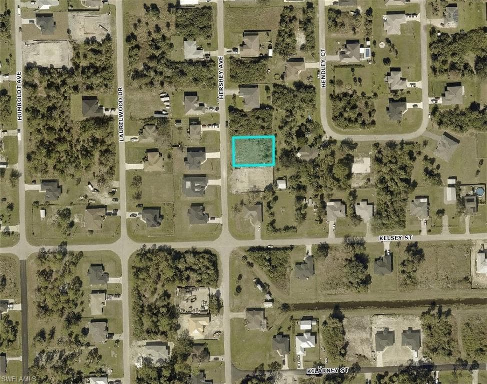 6138 Hershey AVE-4