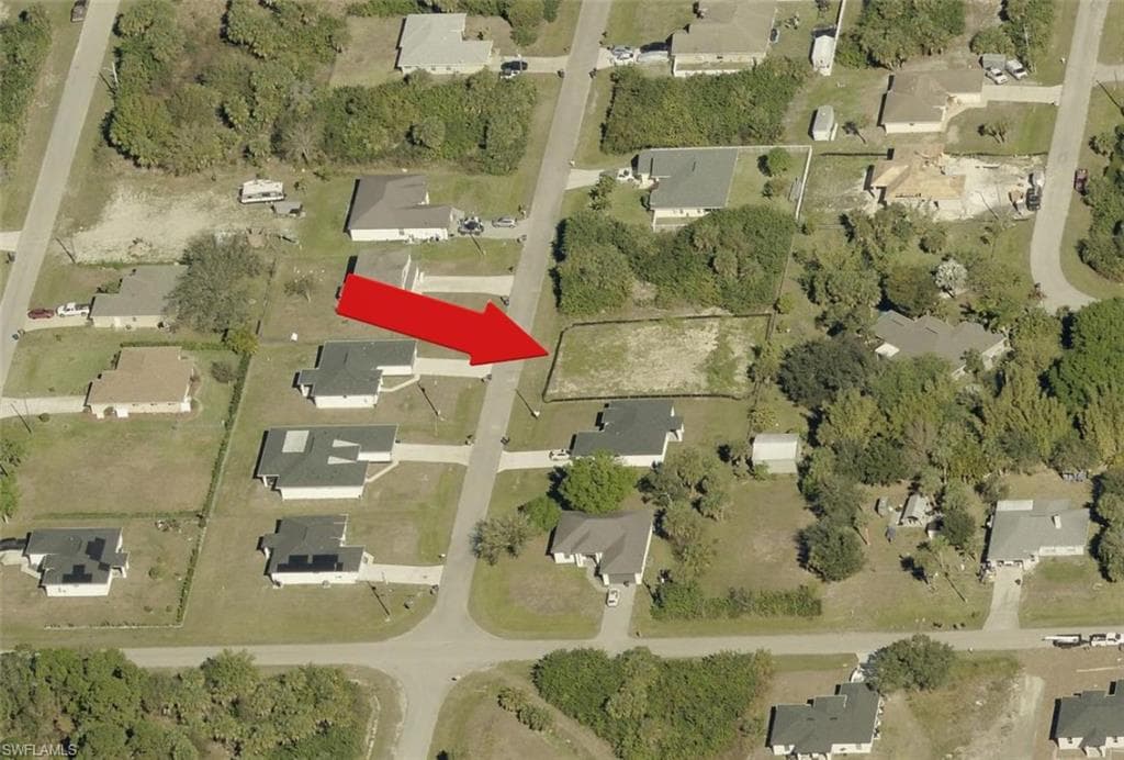 6138 Hershey AVE-3
