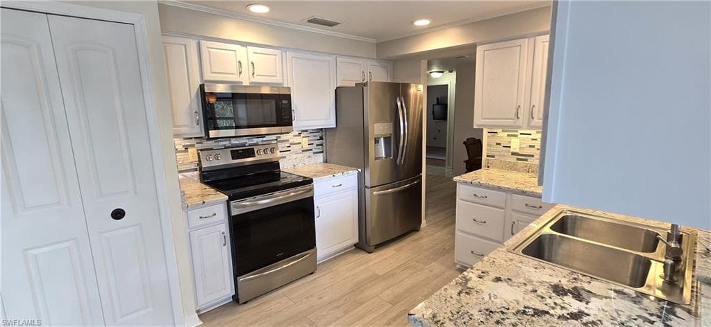 16283 Mirror Lake DR-22
