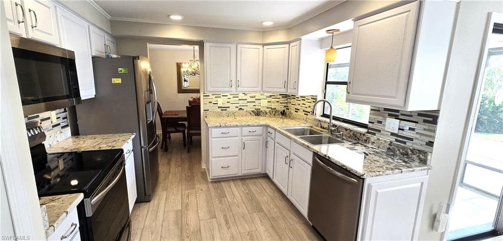 16283 Mirror Lake DR-19