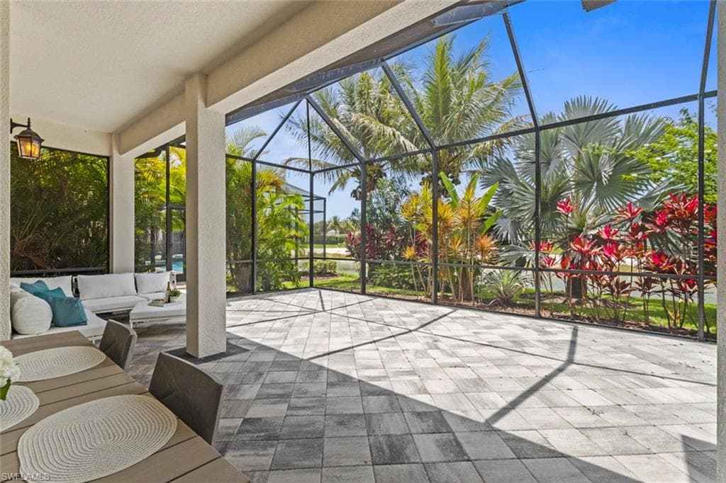 4715 Kensington CIR-23