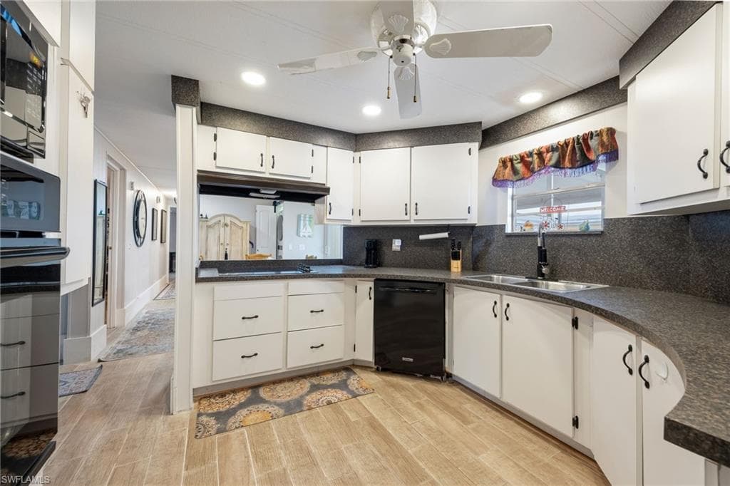 14704 Patrick Henry RD-16