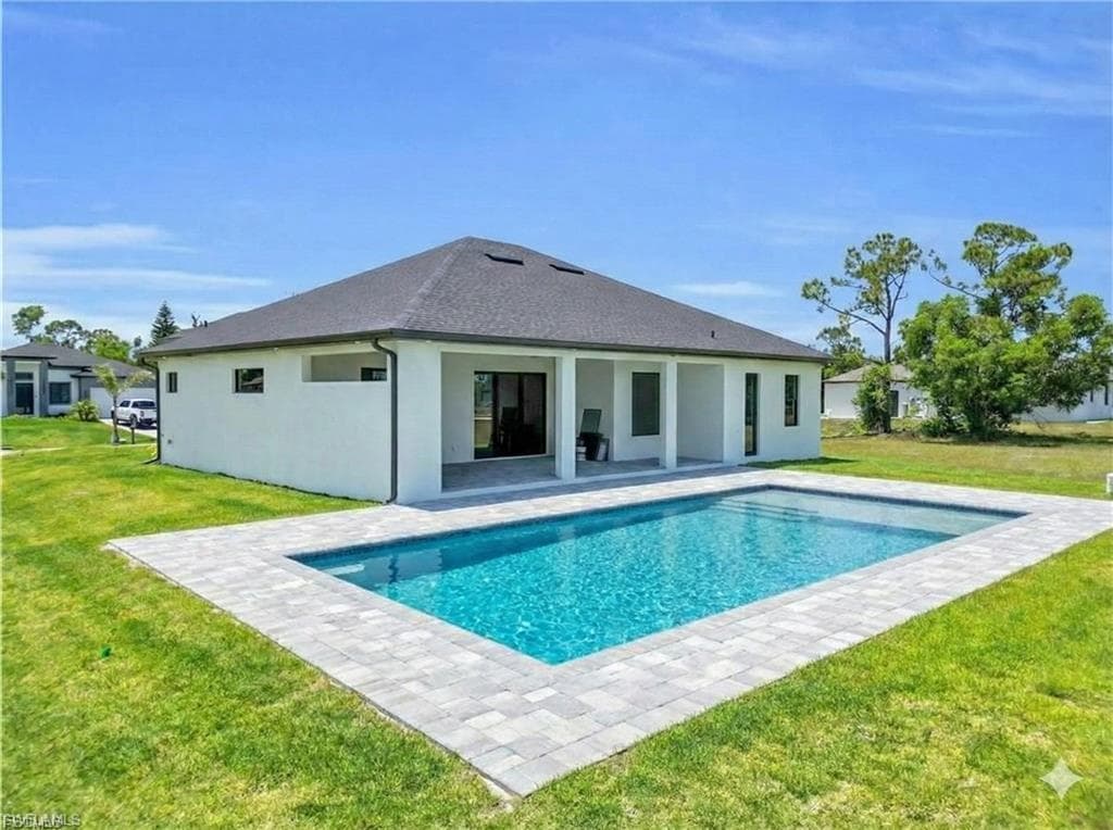 2900 NW 26th AVE-1