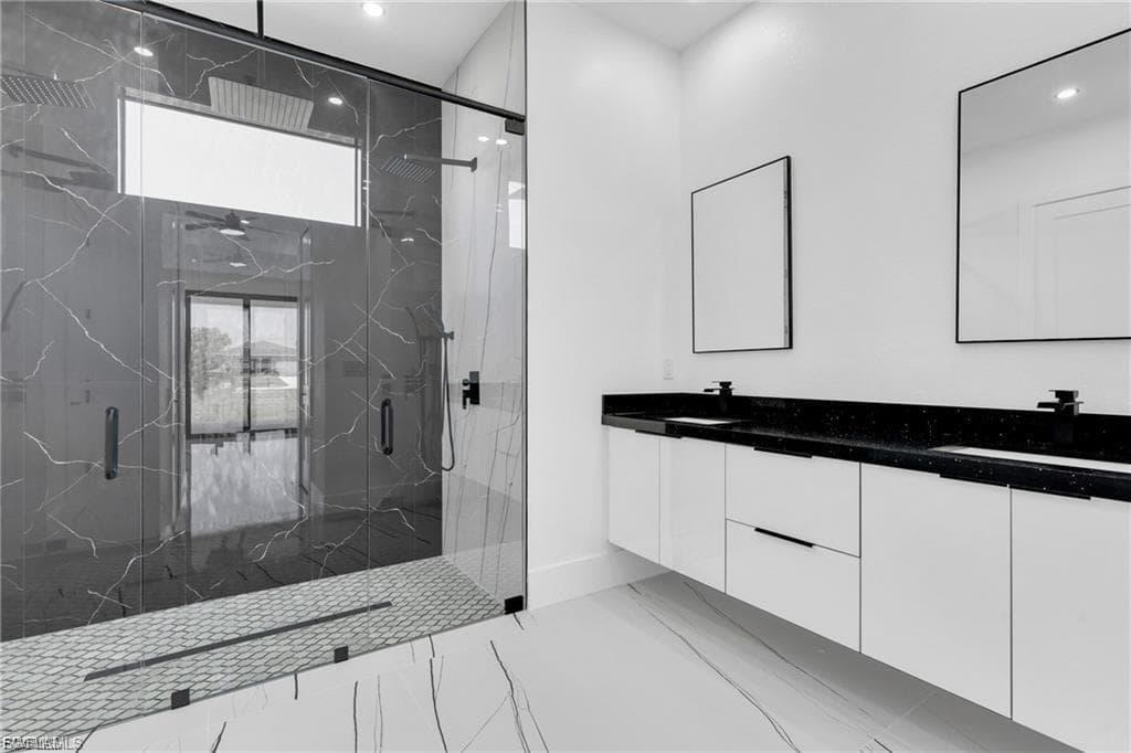 2900 NW 26th AVE-12