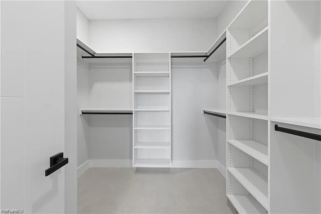 2900 NW 26th AVE-14