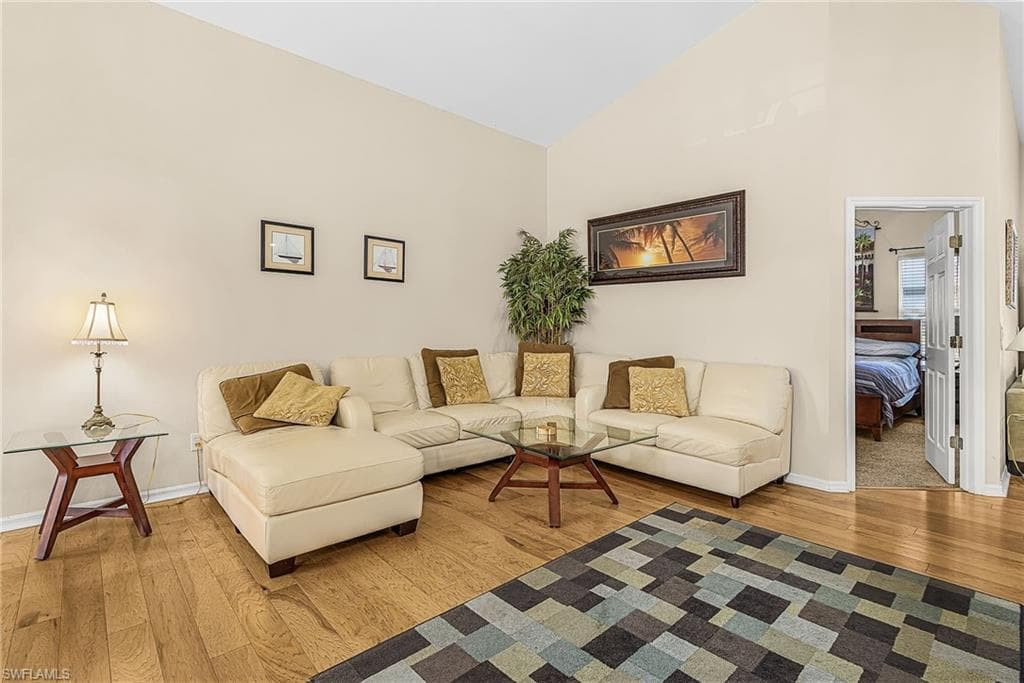 15638 Beachcomber AVE-8